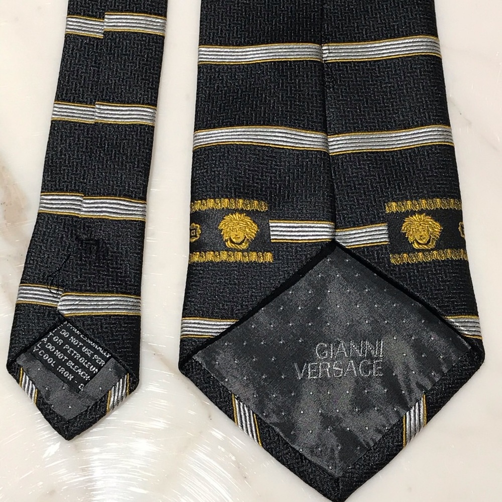 VERSACE tie - Picture 5 of 5
